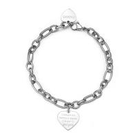 Bracciale serie Be My Family con cuore per nonna