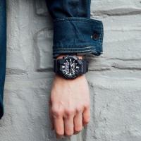 G-Shock serie GA-010, digitale/analogico, nero