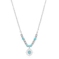 Collana con ciondolo evil eye ed elementi in turchese
