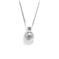 Collana in argento con ciondolo con perla