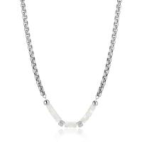 Collana serie Riot con madreperla